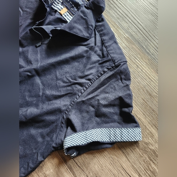 Denim & Flower Collared Button Up Shirt - Picture 2 of 4